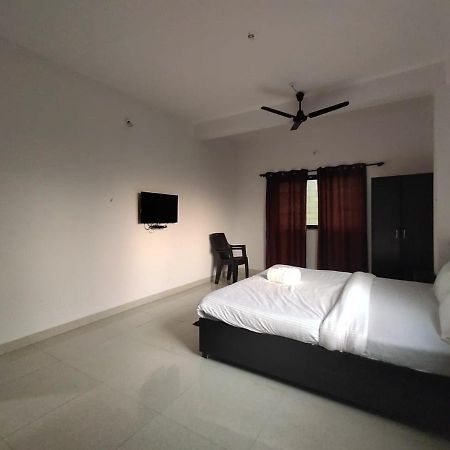Sky Beach View GOA Bagian luar foto