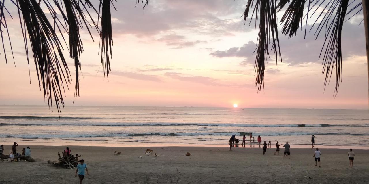 Sky Beach View GOA Bagian luar foto
